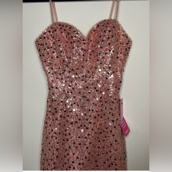 GB Social Rose Gold Sequin Mini Dress Junior Size 1 Homecoming Prom Cocktail - Picture 6 of 10